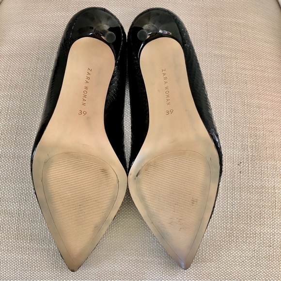 Zara Woman. Snake Embossed Stiletto Heels. Black. Size 39 (US size 8) - Picture 6 of 12
